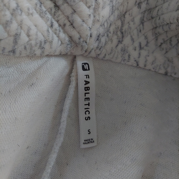 Fabletics quilted cardigan - Picture 4 of 6